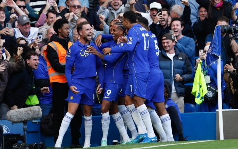 Uno de los festejos del Chelsea de Moisés Caicedo.