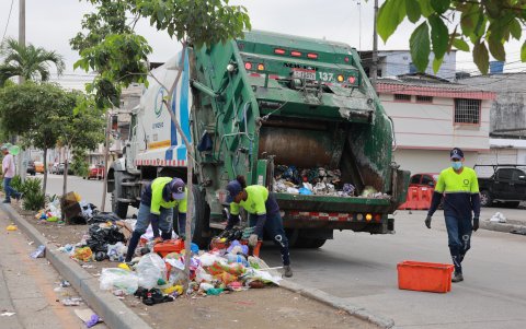 En Los Esteros, sur de Guayaquil, reportaron este caso.