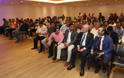 La asamblea de los miembros del Colegio de Ingenieros Civiles de Guayas (CICG) se realizó en el salón Eloy Alfaro, del Centro de Convenciones.