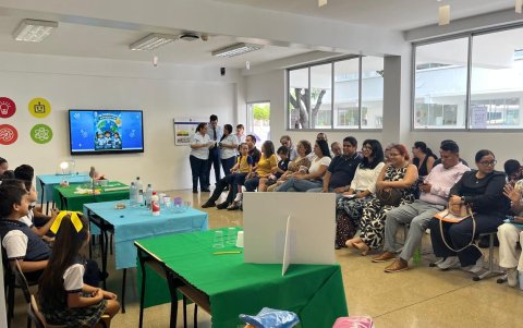 Foro de proyectos en el IPAC.