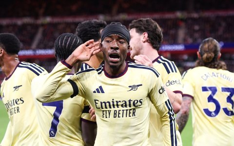 Noni Madueke marcó el gol del triunfo de Arsenal.