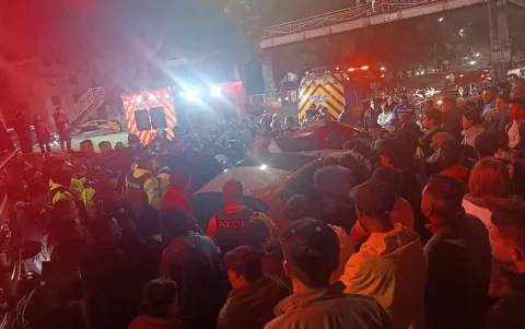 En San Carlos se registró un choque múltiple. Cuatro vehículos estuvieron involucrados.