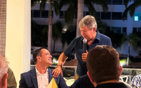 Las delegaciones de varios países fueron recibidas por Leonardo Rodríguez, Alcalde de Chone
