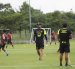 Pablo Trobbiani en uno de los entrenamientos de la Sub-19 en el Parque Samanes.