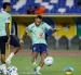 Neymar se alista para competir su cuarto Mundial de Fútbol.