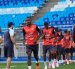 Willian Pacho y sus compañeros en el entrenamiento de Ecuador para enfrentar a Corea del Sur.