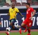 John Yeboah (i) mejoró el ataque tricolor con su ingreso en el segundo tiempo.