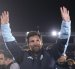 Lionel Messi de Argentina se despide de aficionados al final de un partido ante Benín en el estadio Monumental, en Buenos Aires (Argentina).
