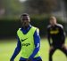 La fuerza de Ecuador en Inglaterra. Moisés Caicedo se prepara para el desafío ante Bournemouth, en un partido clave para las aspiraciones del Chelsea.