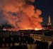Una jornada de protestas sociales en Francia terminó con graves disturbios y la destrucción de un histórico edificio público en la ciudad de Limoges.