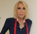 Laura tiene 68 años.
