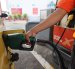 Una gasolinera de Guayaquil esperó el nuevo combustible el pasado lunes 8 de agosto.