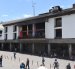 La fachada del Municipio de Quito, en donde trabajan el alcalde y concejales, que ganan alrededor de 2.530 dólares mensuales.