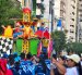 Sitios turísticos y hechos históricos fueron representados en el desfile de carros alegóricos, que se realizó en el bulevar 9 de Octubre.