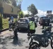 Cinco autos se accidentaron por un choque en la avenida Simón Bolívar.