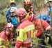 Unidades especializadas ejecutan labores de recuperación en una cascada de alta complejidad para rescatar el cuerpo de Gregory Krupa.