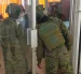 Fuerte presencia de Fiscalía, Policía y Fuerzas Armadas durante el allanamiento al GAD de Macará, en la provincia de Loja.