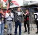 Dirigentes de Unidad Popular protestaron en los exteriores del CNE en Quito.