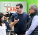 Antonio Goncalves (der.) y Roberto Luque (centro) durante un evento; la Fiscalía hoy procesa solo al primero por los contratos de emergencia con Progen.