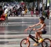 Fotografía del 2 de mayo de 2026 que muestra a personas por el paseo del Prado, en La Habana (Cuba).