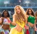Shakira en el video de Dai, Dai.