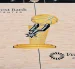 El logo del trofeo Larry O’Brien volvió a ocupar el centro de la cancha en las Finales de la NBA.