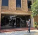 Una persona sale del edificio de la Corte de Inmigración de San Antonio el 2 de junio de 2026, en San Antonio (EE.UU.).