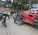 Una camioneta y un tráiler fueron dos de los vehículos involucrados en el siniestro de vía a la costa.