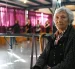 Evelyn Cordero, profesora de ballet para alumnos de entre 50 y 80 años, posa en el Conservatorio Danza Experimental de Santiago el 19 de mayo de 2026.