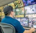 Las autoridades vigilan la ciudad desde cámaras de seguridad.