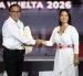 Fotografía del 31 de mayo de 2026 de la candidata a la Presidencia de Perú por el partido Fuerza Popular, Keiko Fujimori (d) y el candidato por el partido Juntos por el Perú, Roberto Sánchez. EFE/ Paolo Aguilar