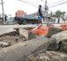 Crítica. Diferentes vecinos denunciaron que materiales de trabajos taponaron sumideros.