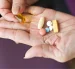 Mientras el sector privado impulsa la economía con utilidades sólidas, la distribución estatal de medicamentos enfrenta serias dudas sobre su eficiencia, control aduanero y transparencia logística.