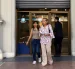 Trámites. Los adultos mayores denuncian falta de orientación; indican que cada cónyuge debe hacer la gestión.