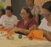 A través del bordado colectivo las mujeres muestran cómo se ven a sí mismas y de qué manera las impacta la violencia.