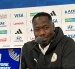 El seleccionador de Senegal, Pape Thiaw, habla en una rueda de prensa en New Jersey.