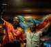 Aficionados congoleños al fútbol se reúnen para ver la transmisión del partido Portugal vs República Democrática del Congo en una Fan Zone.