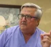 El médico Roberto Gilbert fue posesionado como consejero principal del CPCCS en octubre 2025, renunció el 18 de junio del 2026.
