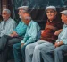 Referencial. Adultos mayores reciben atención prioritaria en programas sociales del Gobierno.
