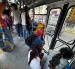Unidades. Pese a que las unidades cuentan con ventilación y wifi, el pendiente es la falta de espacios para las personas con capacidades especiales.