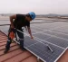Los paneles solares se instalaron sobre los techos de Kubiec.