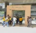 La Policía mantenía la vigilancia en el edificio de la avenida Amazonas y Colón, en el norte de Quito.