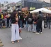 Decenas de aficionados se reunieron en la pileta del centro de Loja para alentar a la selección ecuatoriana durante el partido frente a México.