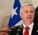 El presidente de Chile, José Antonio Kast, habla durante una conferencia de prensa en Montevideo (Uruguay).