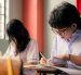 La excelencia académica les abrió las puertas del reconocimiento. Ahora, dos abanderados alzan la voz para pedir un país que apueste por el talento, la educación y el empleo juvenil.