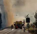 Los bomberos luchan contra un incendio forestal que asola el departamento de Pirineos Orientales, en el sur de Francia, cerca de la localidad de Bouleternère, en las proximidades de Perpiñán, el 6 de julio de 2026.