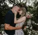 Taylor Swift y Travis Kelce el día de su compromiso