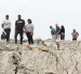 Los devastadores terremotos registrados en Venezuela han alterado geológicamente partes de la costa suroeste de la vecina isla de Trinidad, donde se ha elevado el terreno y han muerto cientos de animales marinos.