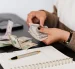 Adultos mayores pueden solicitar la devolución del IVA por compras de primera necesidad a través del SRI o acceder al beneficio de forma automática.