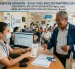 Referencial. Adultos mayores reciben atención prioritaria y descuentos en servicios y transporte en Guayaquil.